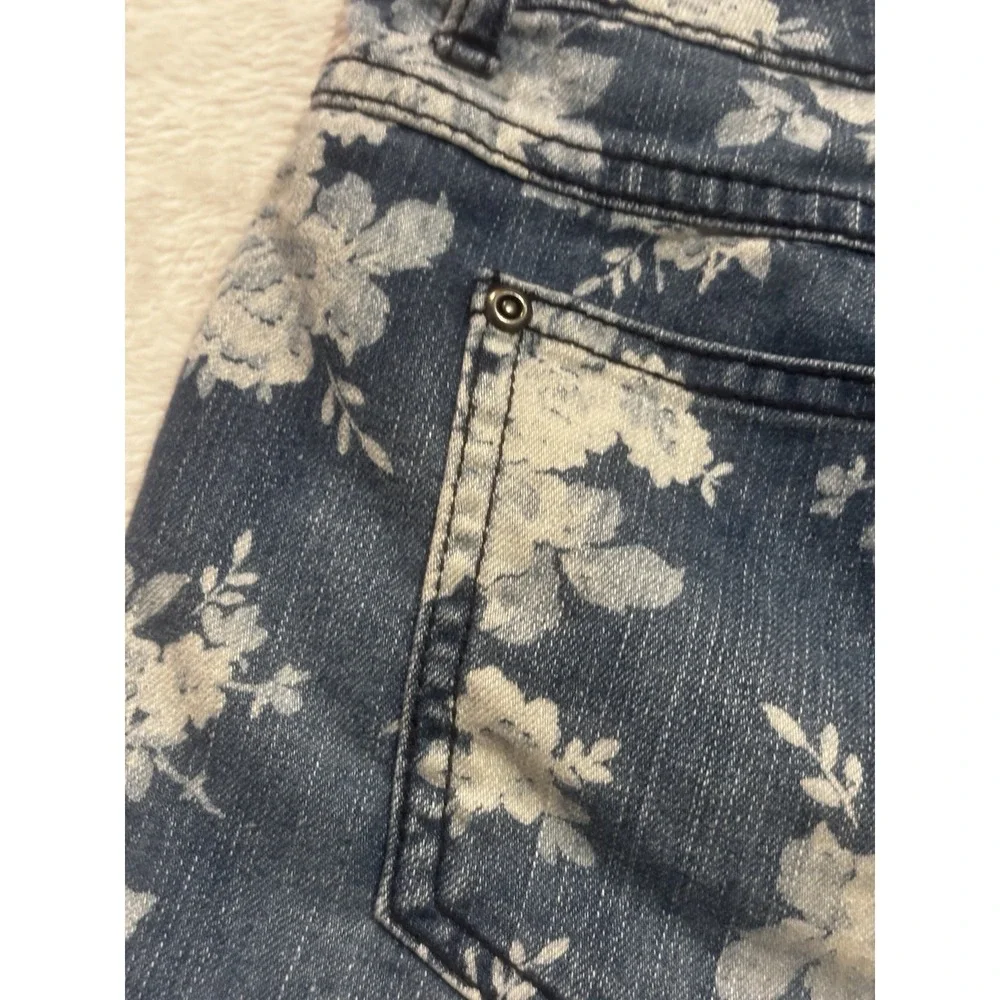 Mudd Shorts Womens 15 Floral Flowers Low Rise Denim Cut Off Boho Frayed Blue‎